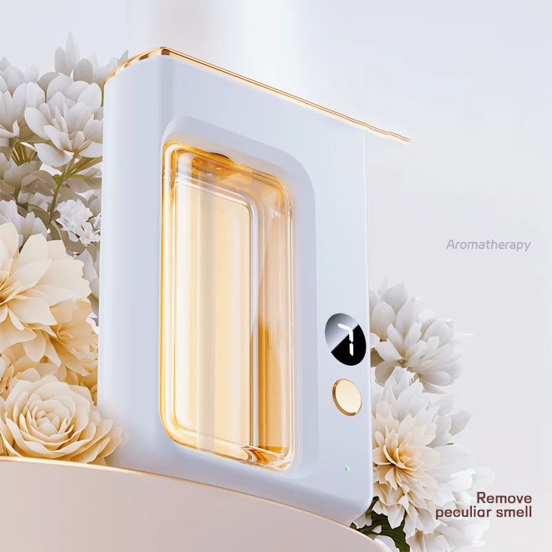 Fragrance atomizer, aromatherapy machine
